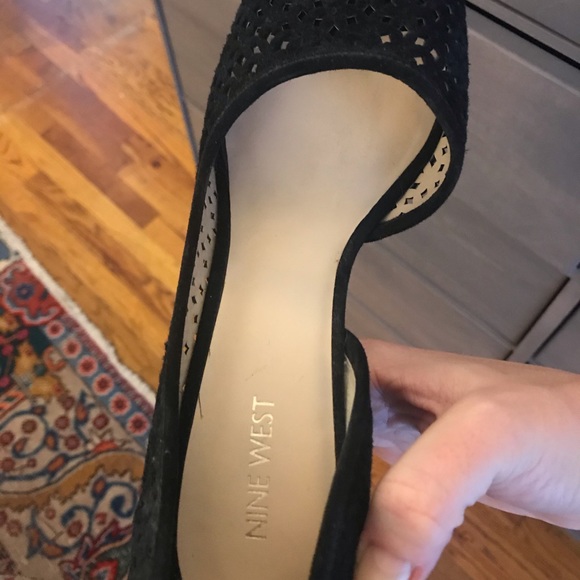 Black suede Nine West heels - Picture 2 of 6